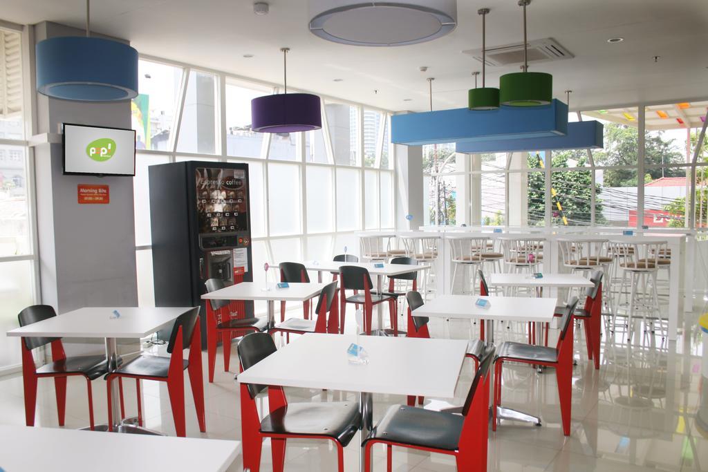 Pop! Hotel Kemang Jakarta Exterior foto