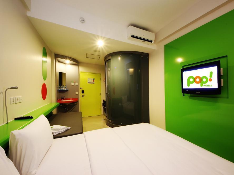 Pop! Hotel Kemang Jakarta Exterior foto