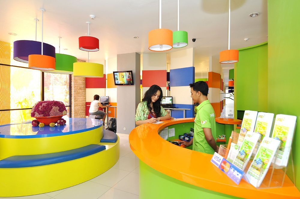 Pop! Hotel Kemang Jakarta Exterior foto