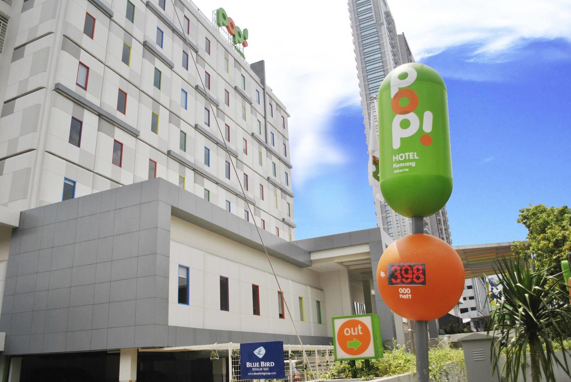 Pop! Hotel Kemang Jakarta Exterior foto